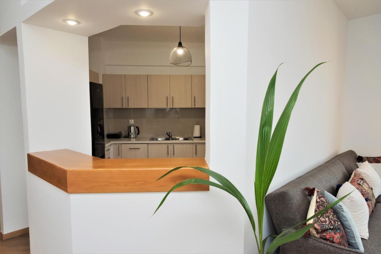 Koules Sea View City Apartment Iraklion Buitenkant foto