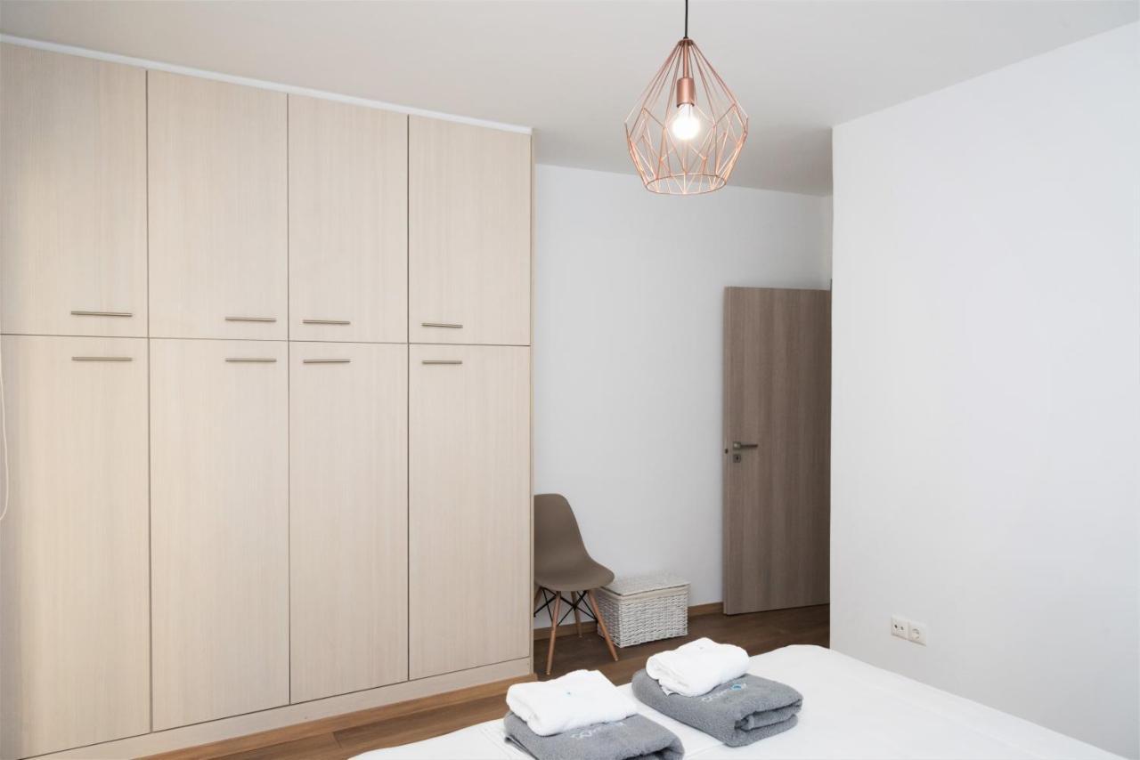 Koules Sea View City Apartment Iraklion Buitenkant foto